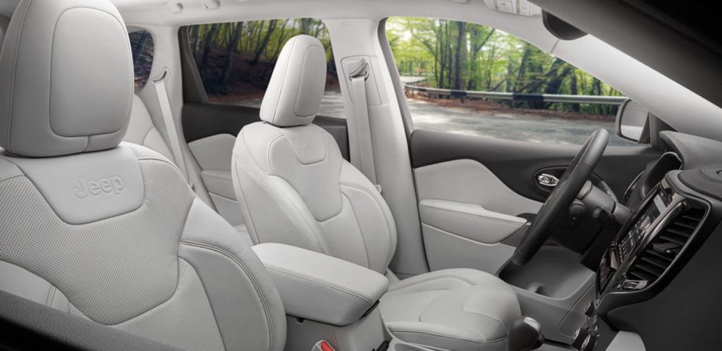 Jeep Grand Cherokee da Spazio Alba e Bra