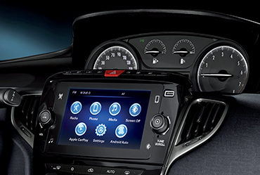 Lancia Ypsilon Alberta Ferretti ad Alba e Bra infotainment