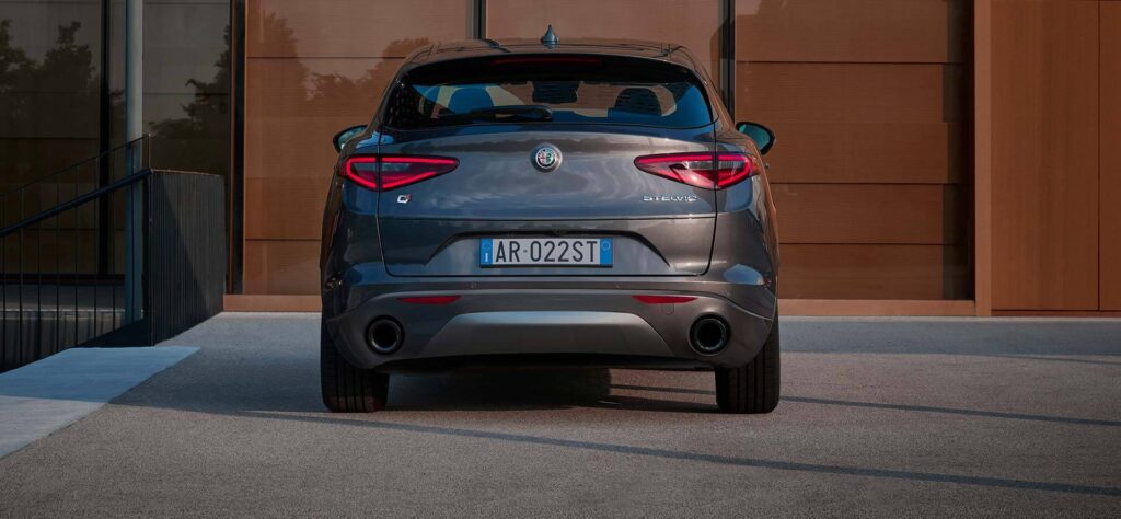 Nuova Alfa Romeo Stelvio ad Alba e Bra