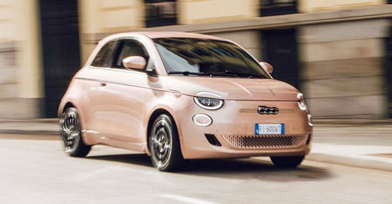 Fiat 500e ad Alba e Bra
